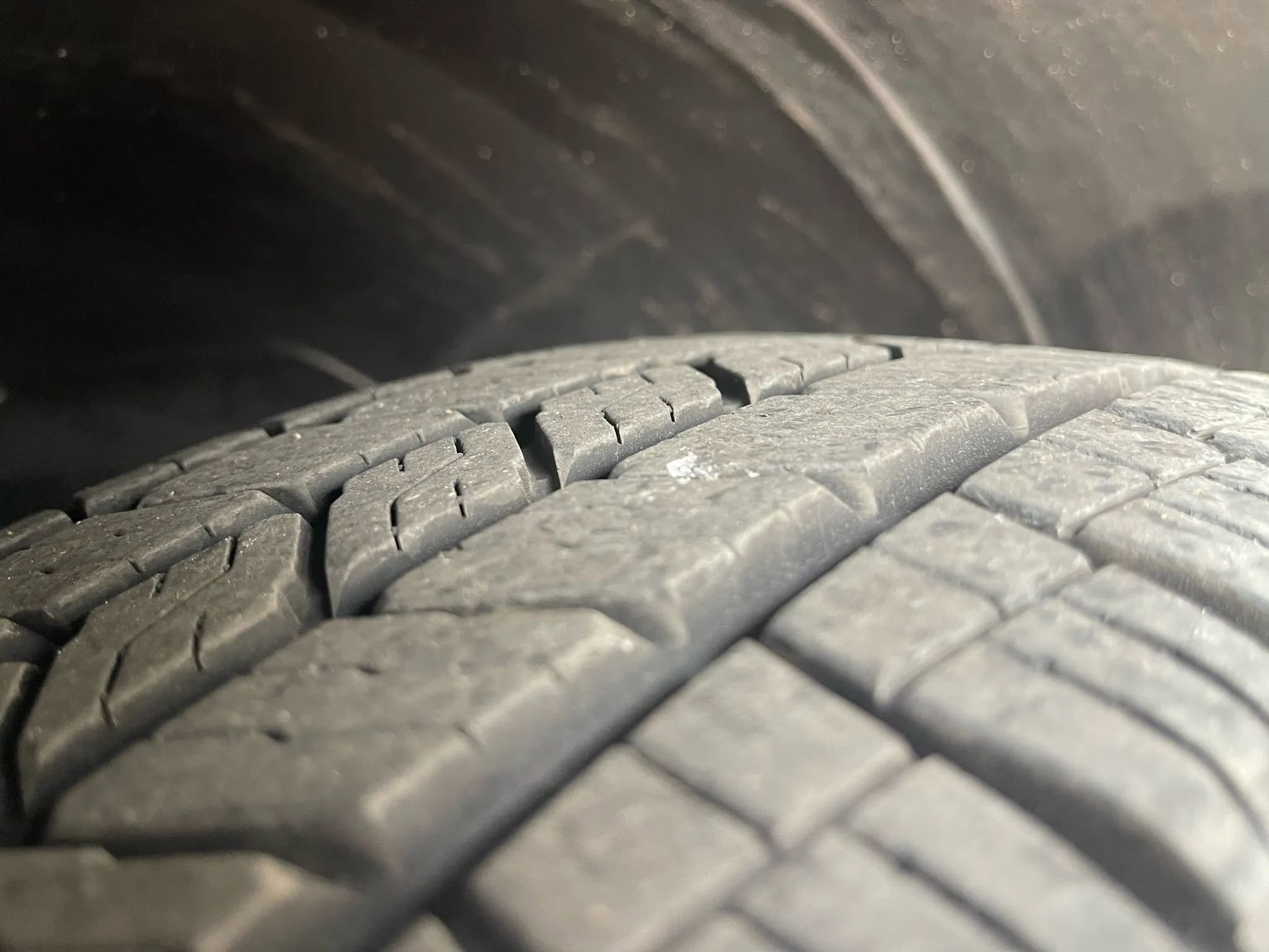 Used 2014 Chrysler Town & Country Limited w/ Luxury Group image 10