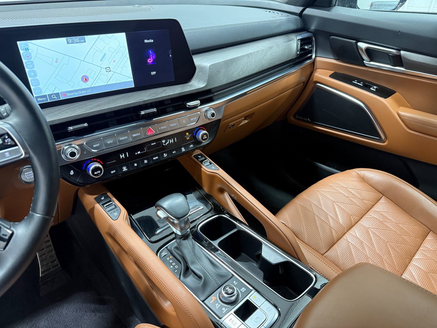 Used 2024 Kia Telluride SX Prestige X-Line image 12