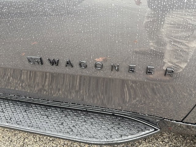 New 2025 Jeep Wagoneer L Series II w/ Convenience Group I image 13