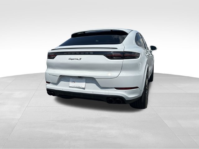 Used 2022 Porsche Cayenne S AWD/4WD image 5