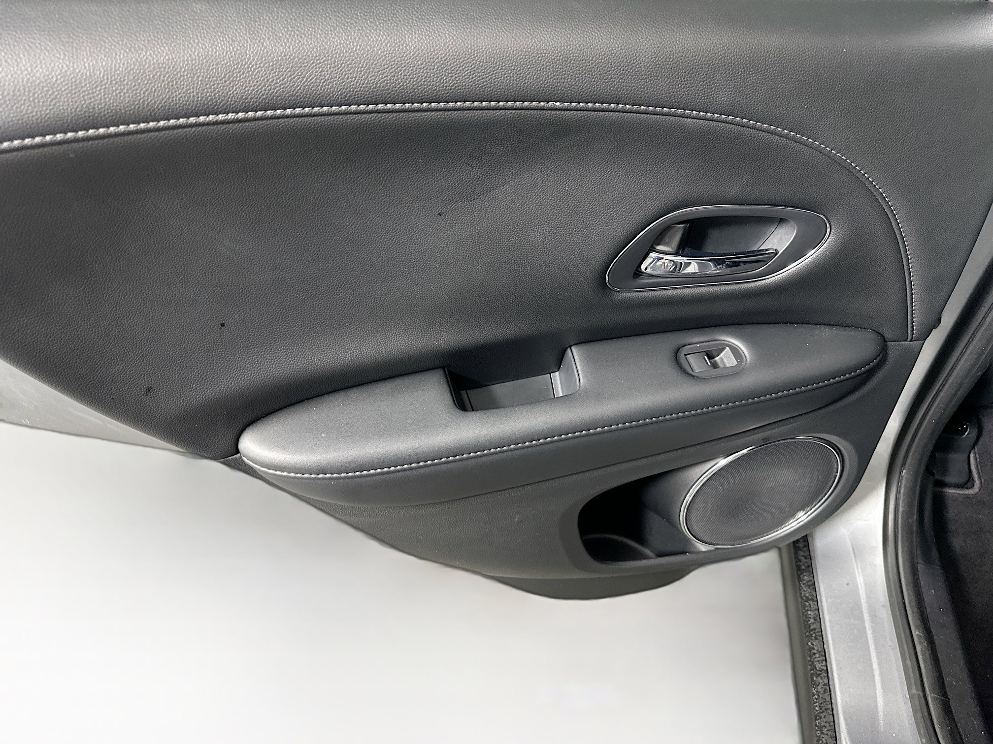 Used 2019 Honda HR-V EX-L image 25