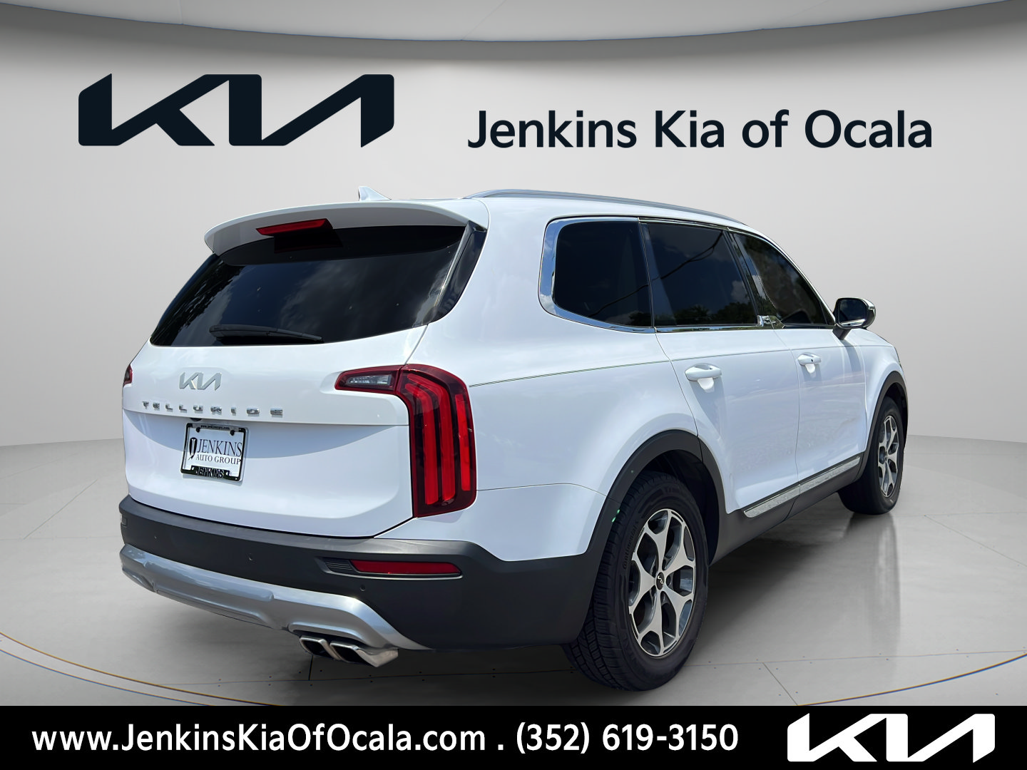 Used 2022 Kia Telluride EX FWD image 3