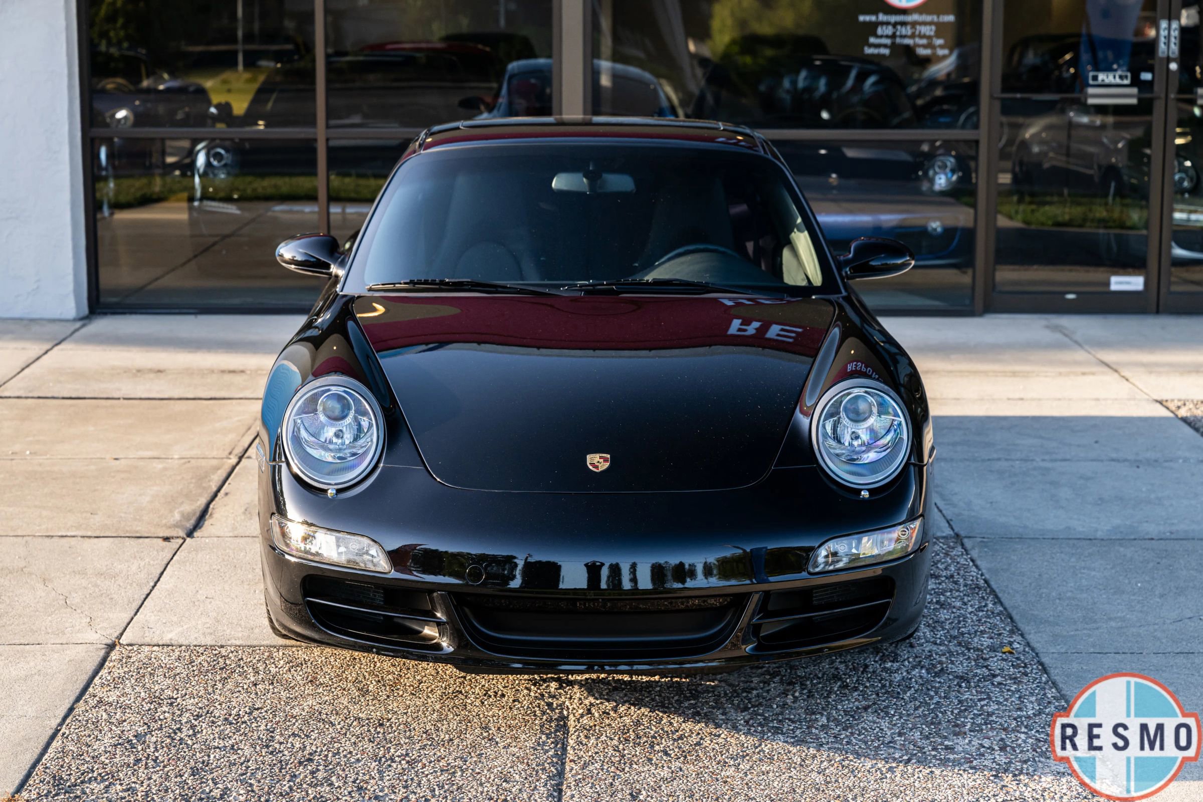 Used 2005 Porsche 911 Carrera RWD image 2