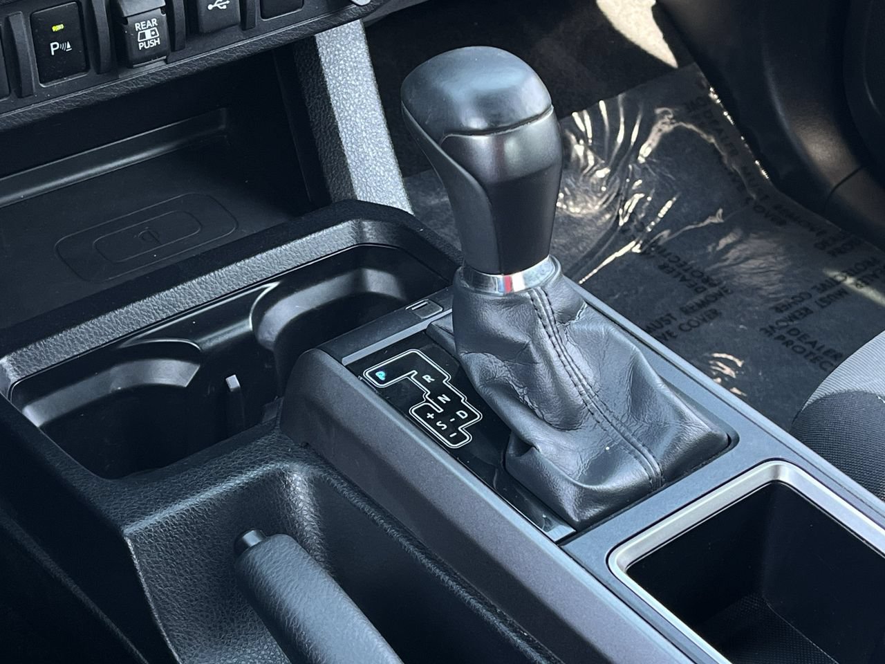 Used 2022 Toyota Tacoma TRD Sport w/ Technology Package RWD image 17