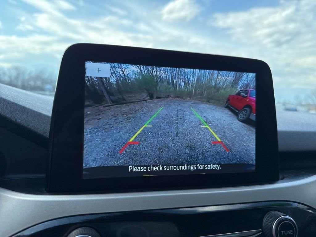Used 2021 Ford Escape SE w/ Cold Weather Package AWD/4WD image 28