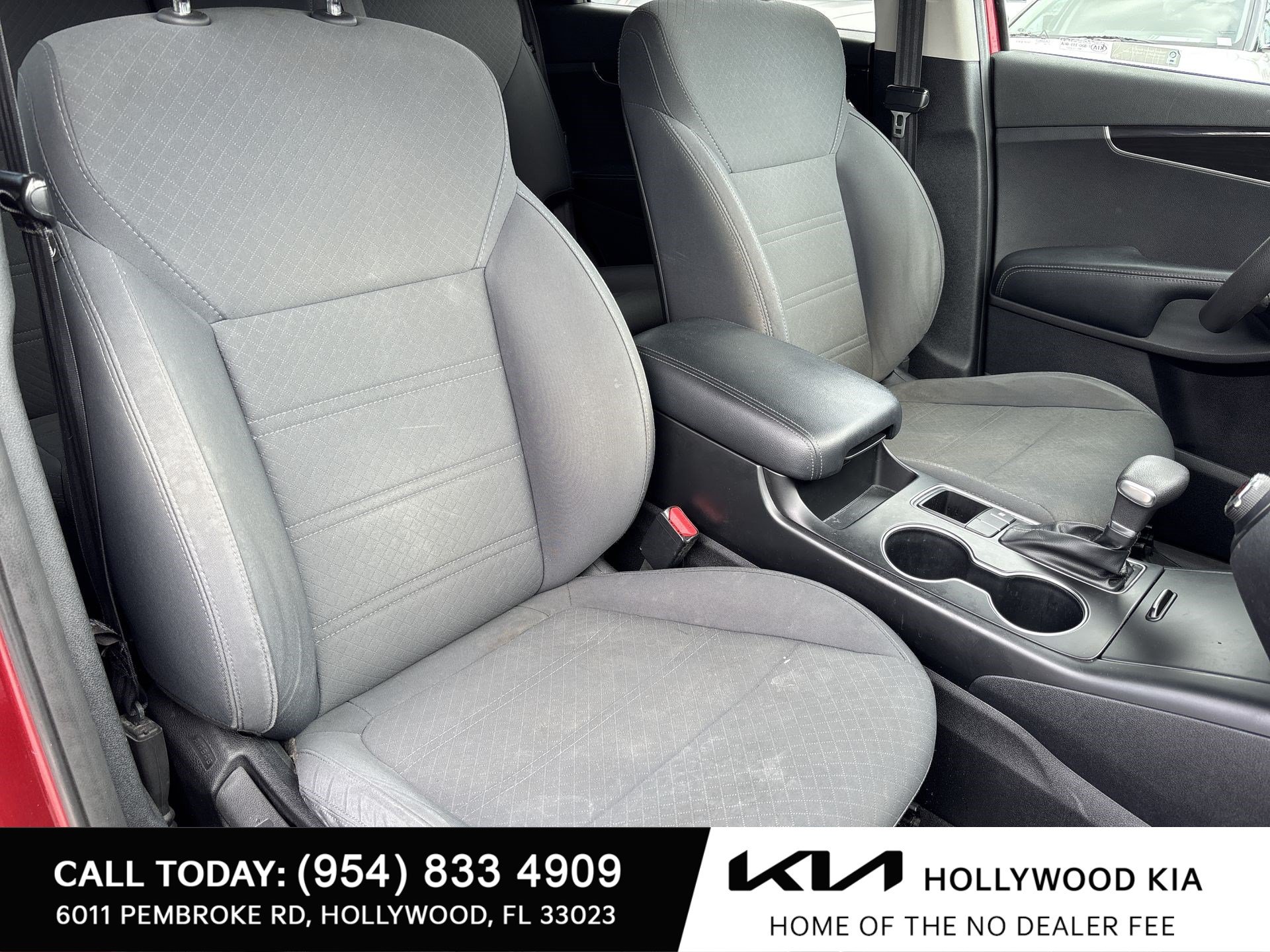 Used 2019 Kia Sorento FWD image 23