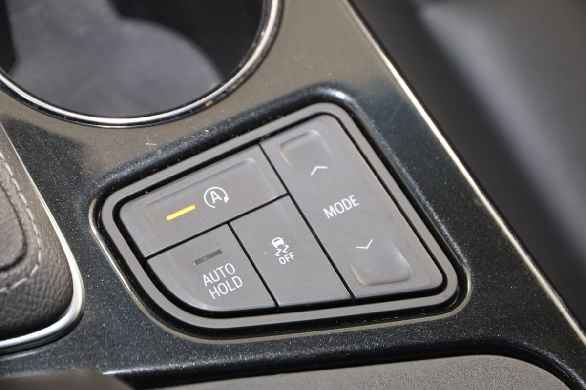 Used 2021 Cadillac CT4 Luxury w/ Cold Weather Package AWD/4WD image 29