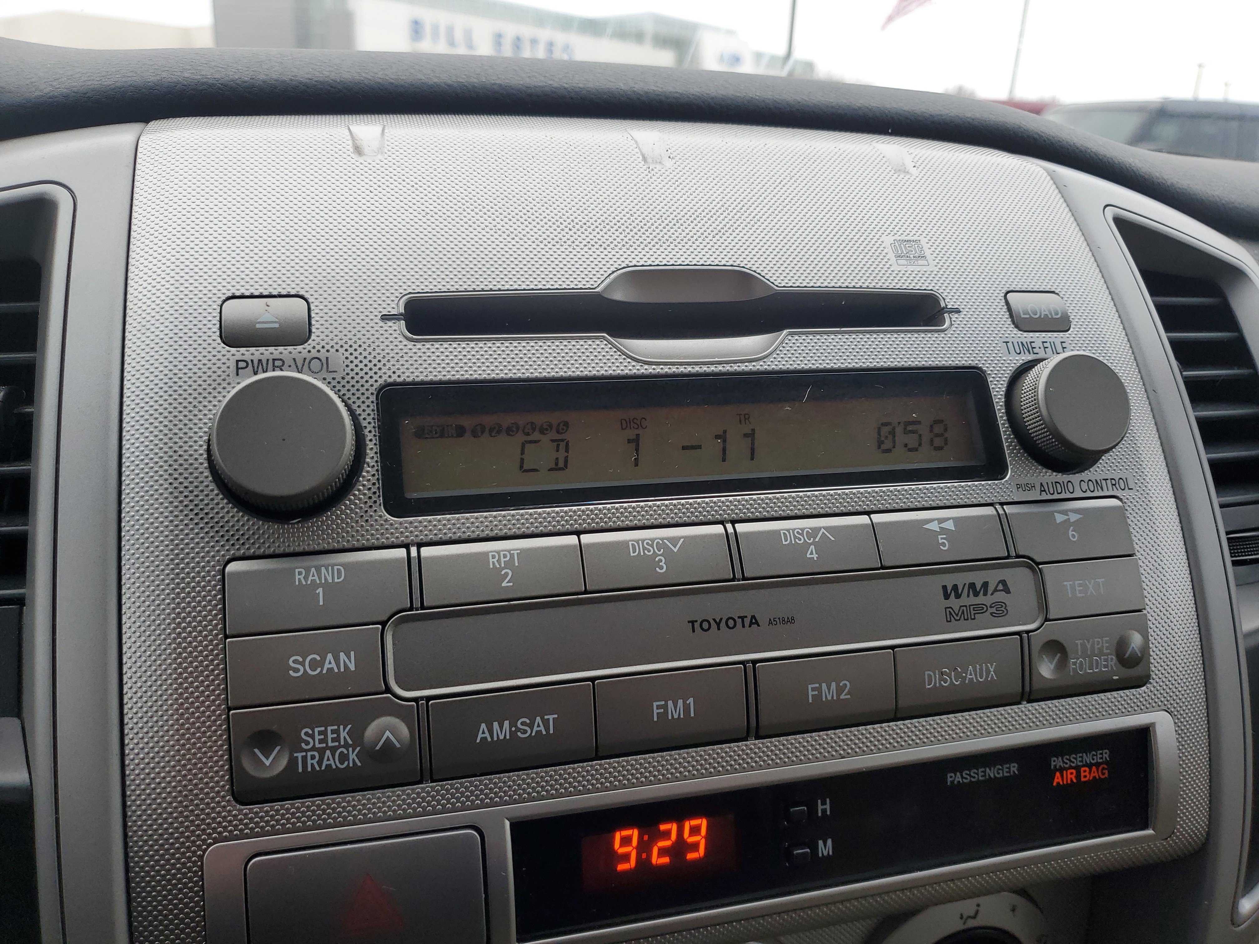 Used 2011 Toyota Tacoma PreRunner image 28