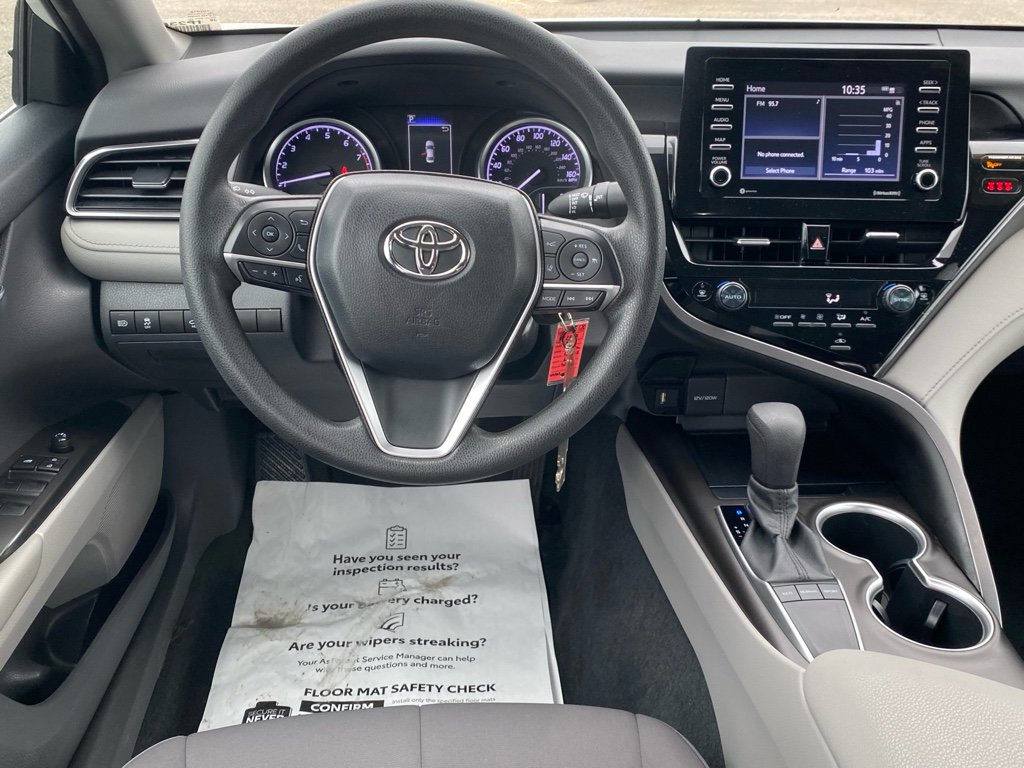 Used 2023 Toyota Camry LE image 8