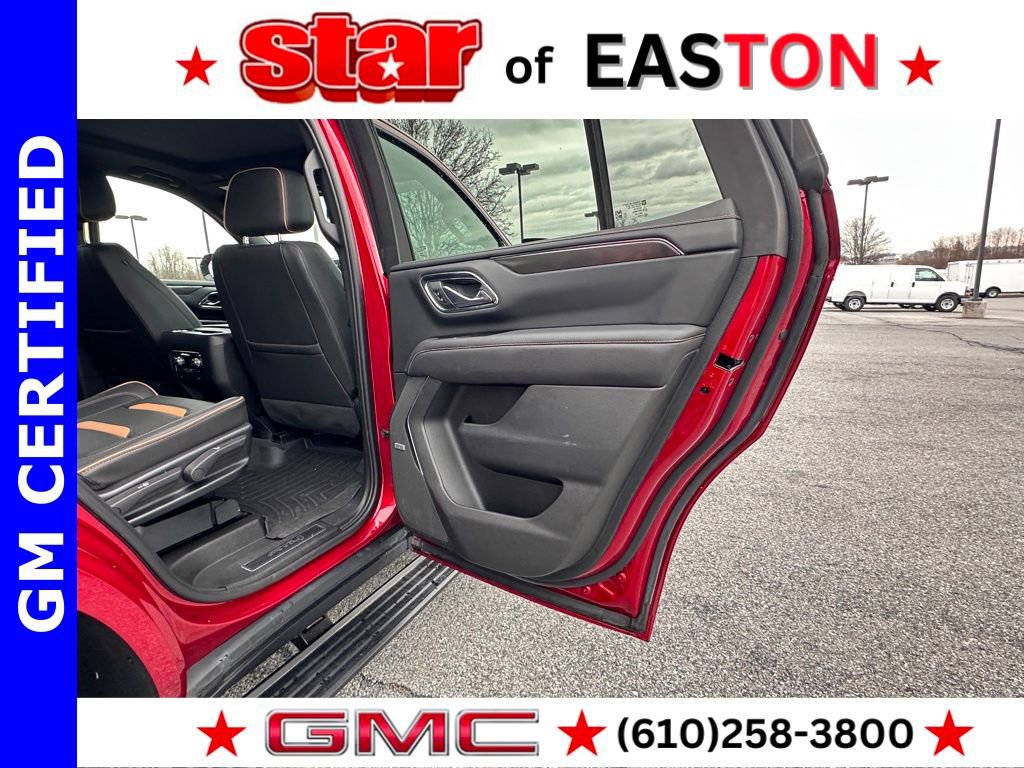 Used 2023 GMC Yukon AT4 w/ AT4 Premium Package image 16