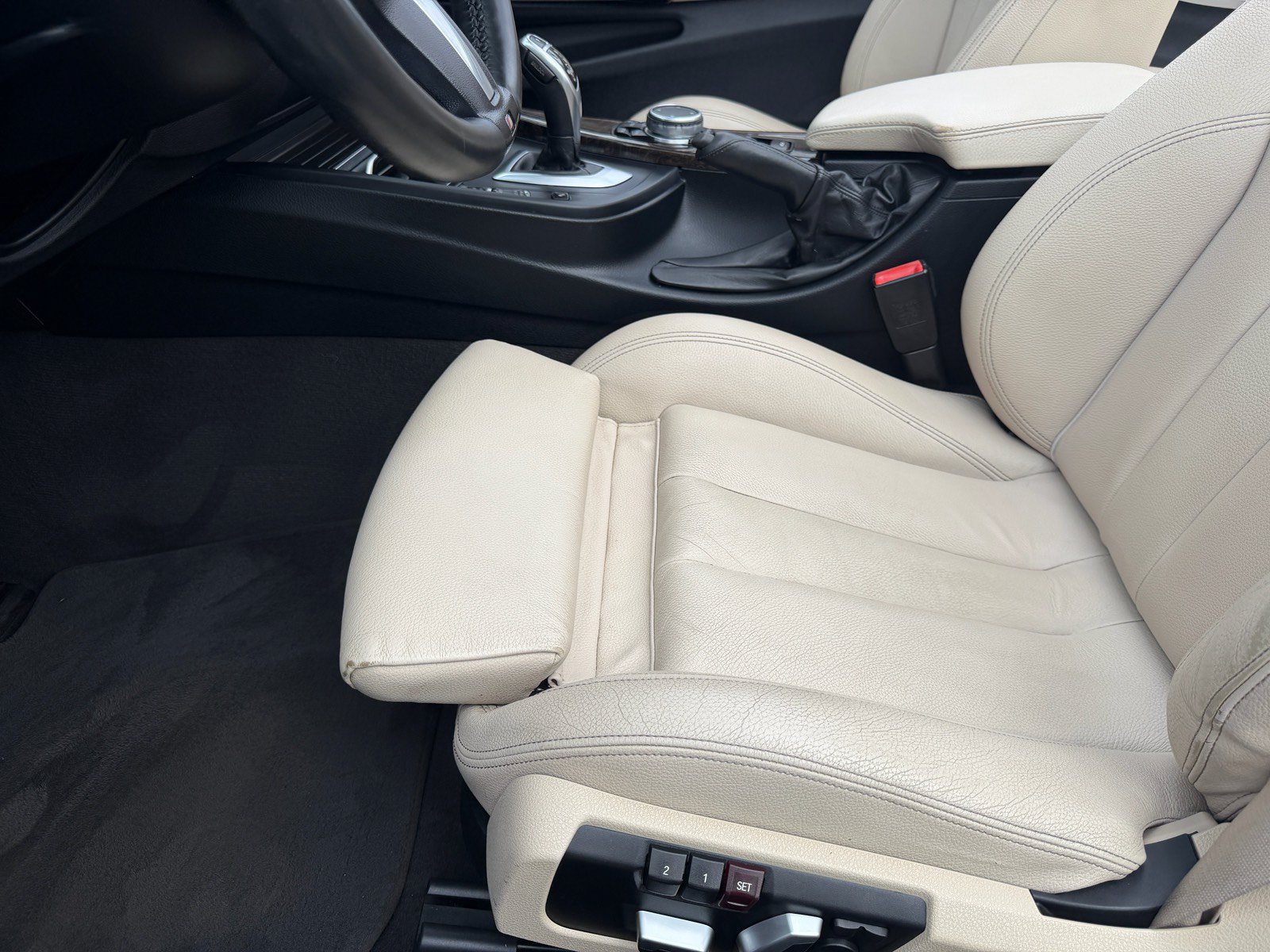Used 2016 BMW 435i Convertible RWD image 30