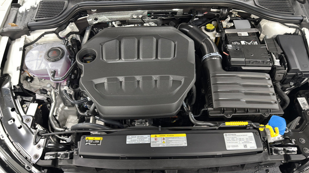 New 2026 Volkswagen GTI SE image 36