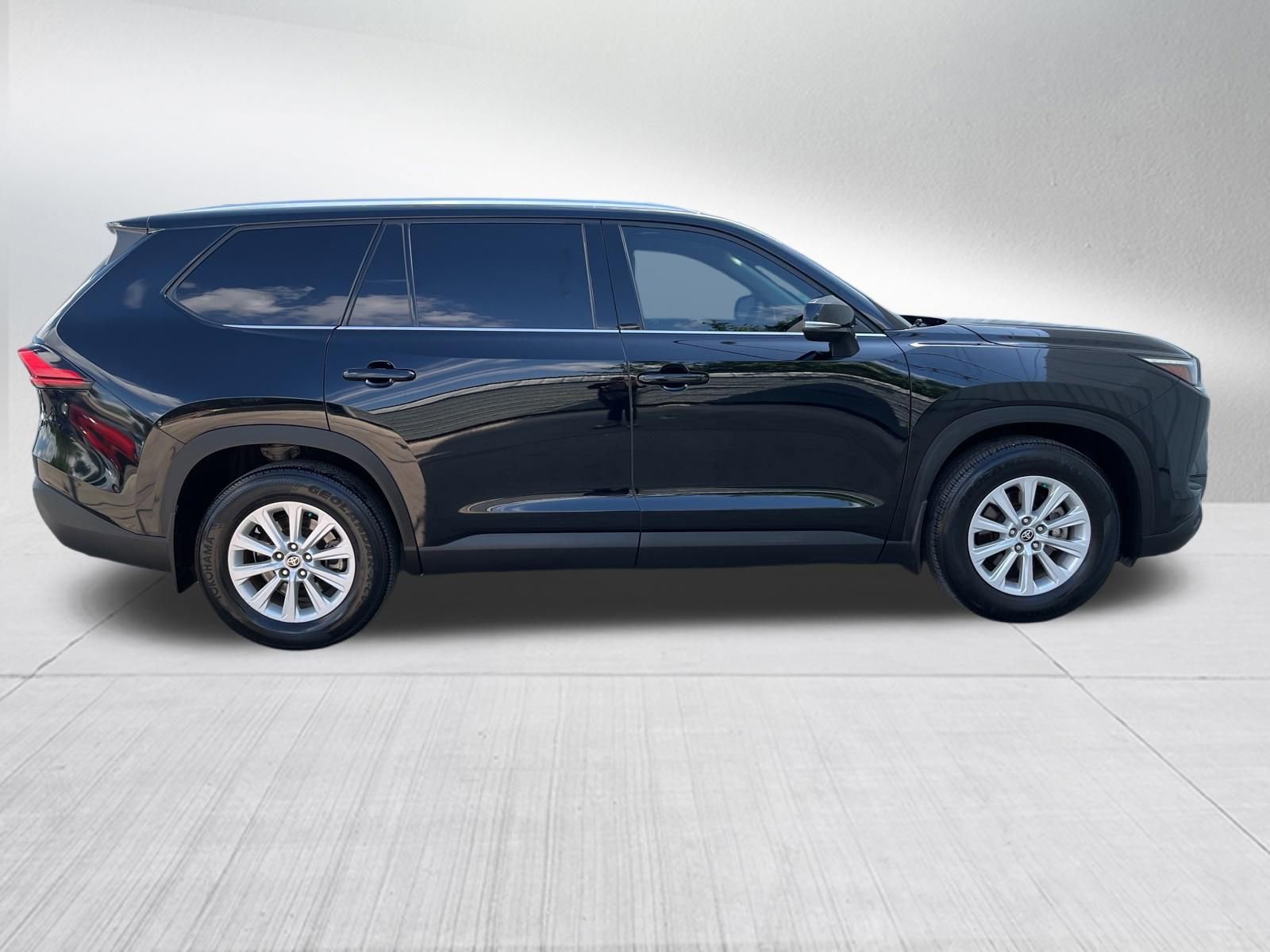 Used 2024 Toyota Grand Highlander FWD image 5