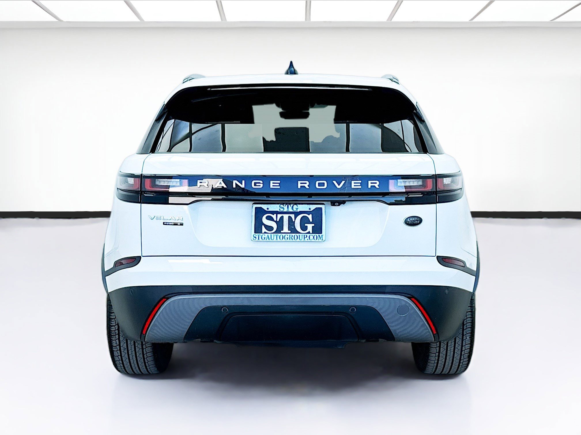 Used 2018 Land Rover Range Rover Velar S AWD/4WD image 5