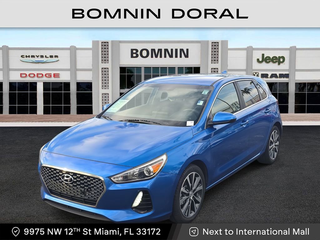 Used 2018 Hyundai Elantra GT image 1