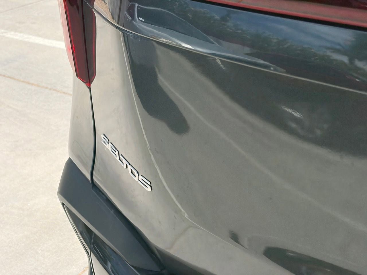 Used 2024 Kia Seltos S FWD image 4
