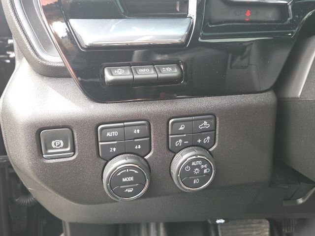 Used 2024 Chevrolet Silverado 3500 High Country w/ High Country Premium Package AWD/4WD image 29