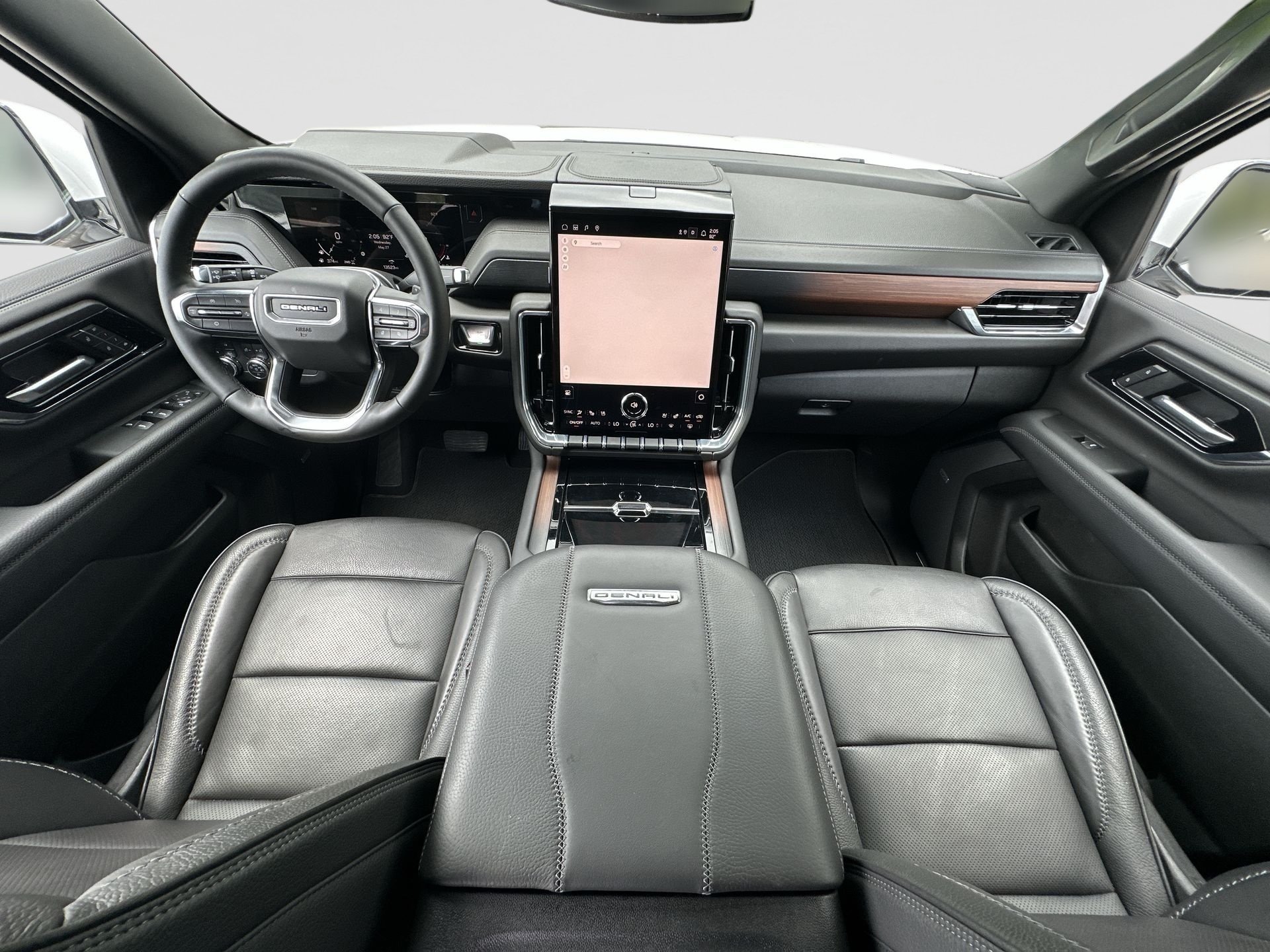 Certified 2025 GMC Yukon XL Denali AWD/4WD image 20
