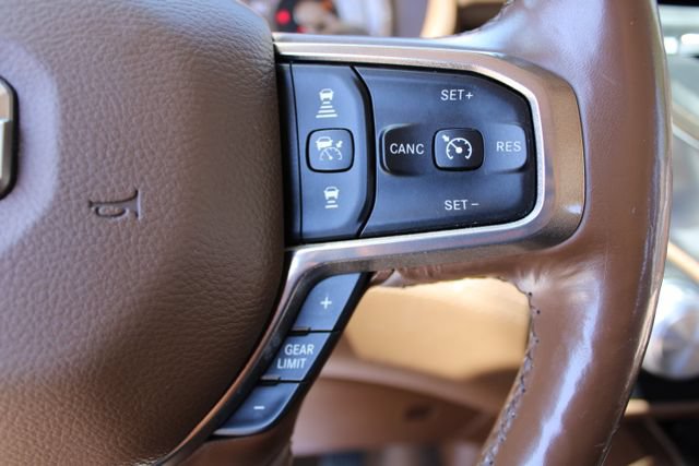 Used 2019 RAM 1500 Limited AWD/4WD image 18