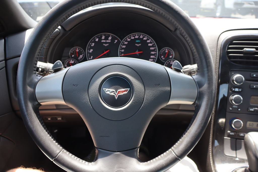 Used 2008 Chevrolet Corvette Coupe RWD image 6