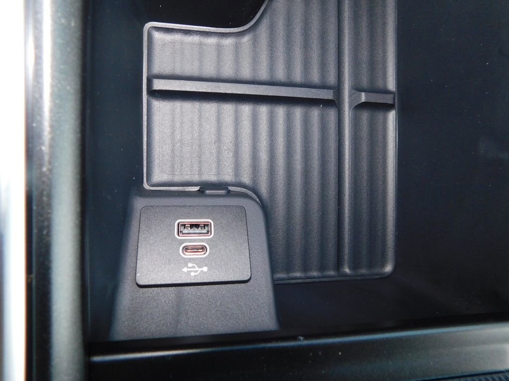 New 2026 Ford Expedition Max Platinum image 49