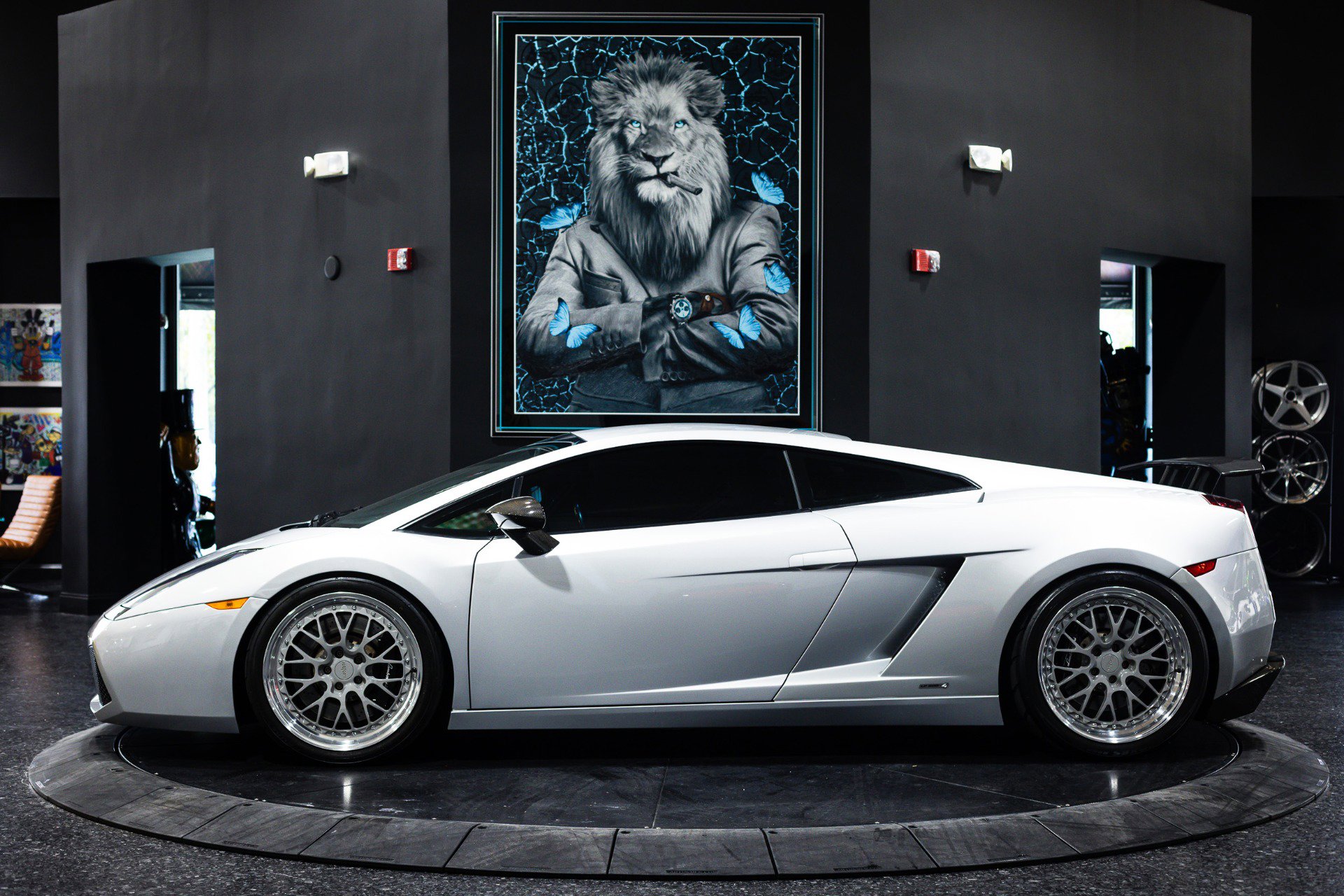 Used 2004 Lamborghini Gallardo image 4