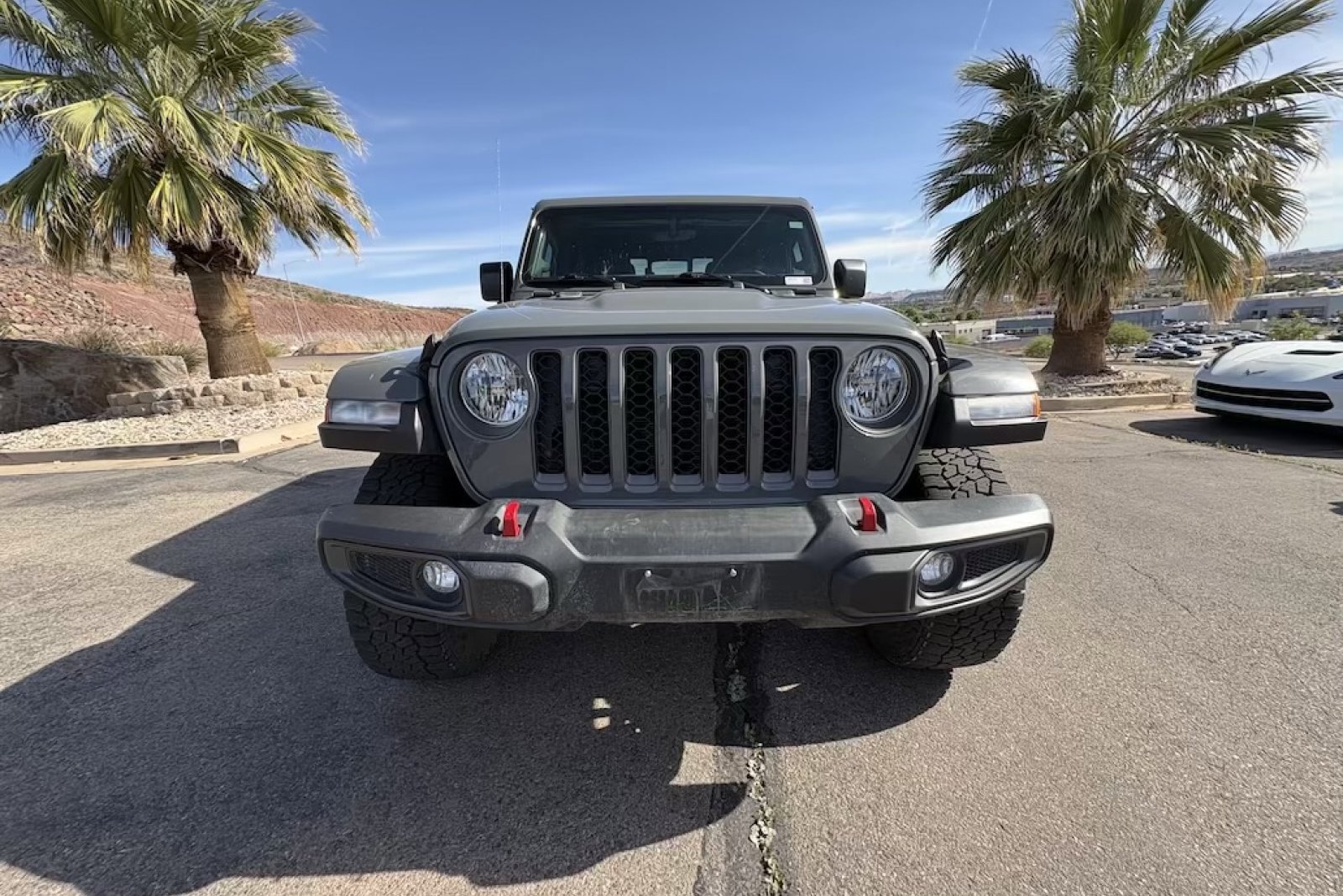 Used 2023 Jeep Gladiator Rubicon w/ Trailer Tow Package AWD/4WD image 8