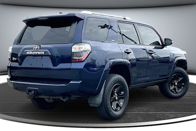 Used 2017 Toyota 4Runner SR5 Premium AWD/4WD image 6