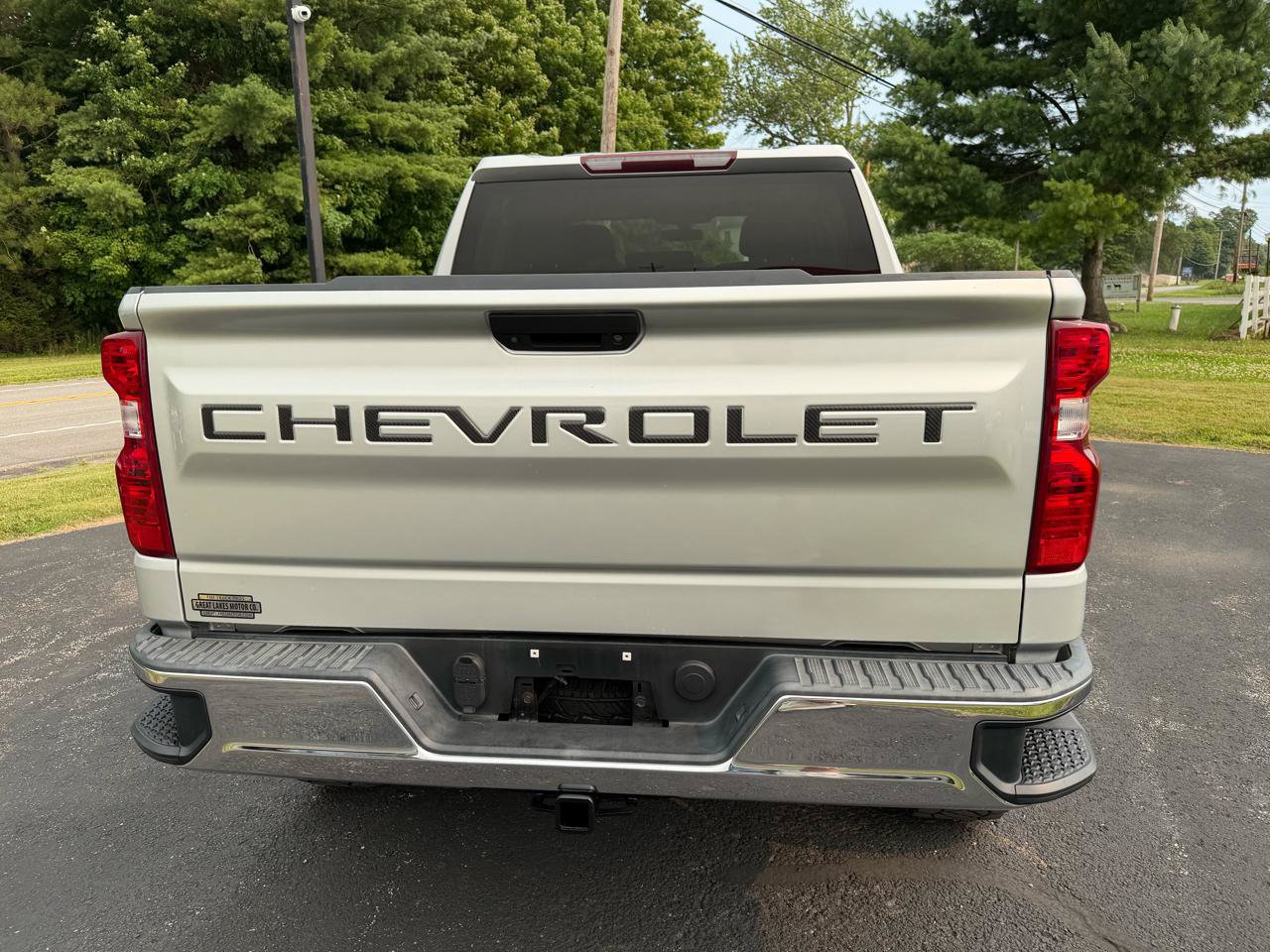 Used 2019 Chevrolet Silverado 1500 LT AWD/4WD image 6