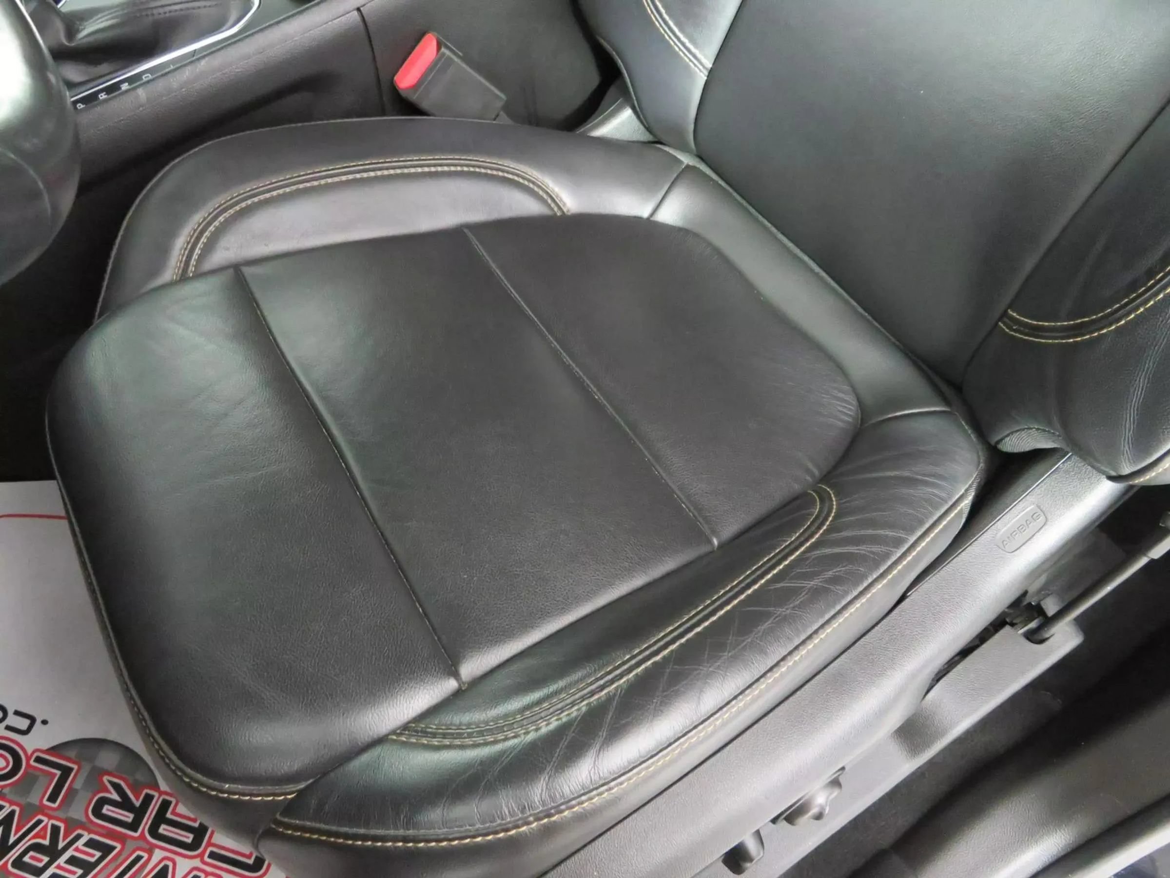 Used 2021 Chevrolet Traverse RS FWD image 38
