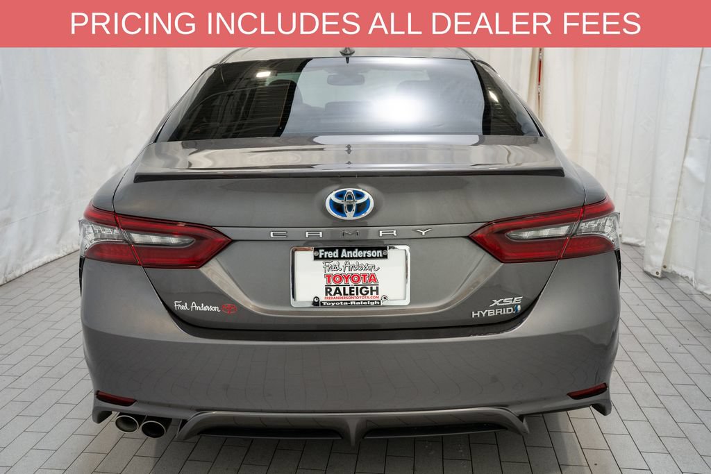 Certified 2022 Toyota Camry XSE FWD image 4