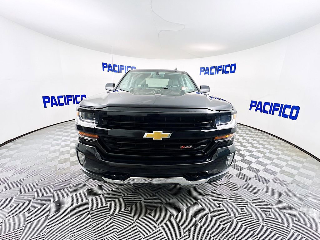 Used 2018 Chevrolet Silverado 1500 LT w/ All Star Edition image 2