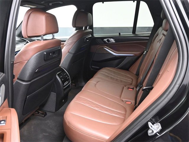Used 2019 BMW X5 xDrive50i w/ Executive Package image 7