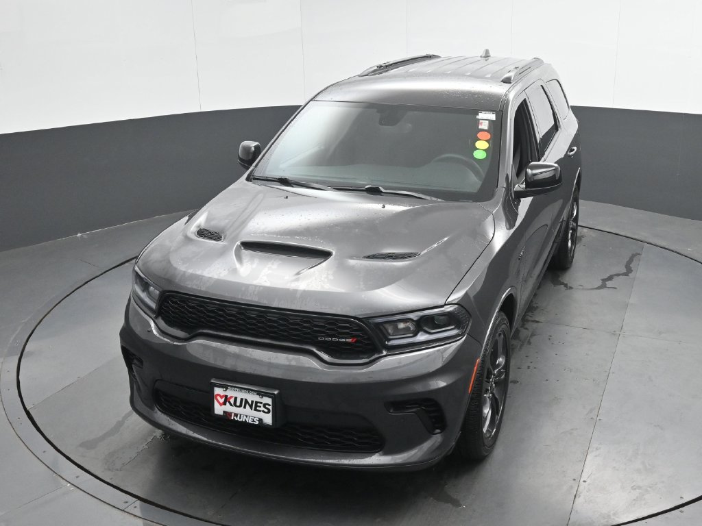 Used 2024 Dodge Durango R/T w/ Blacktop Package AWD/4WD image 39