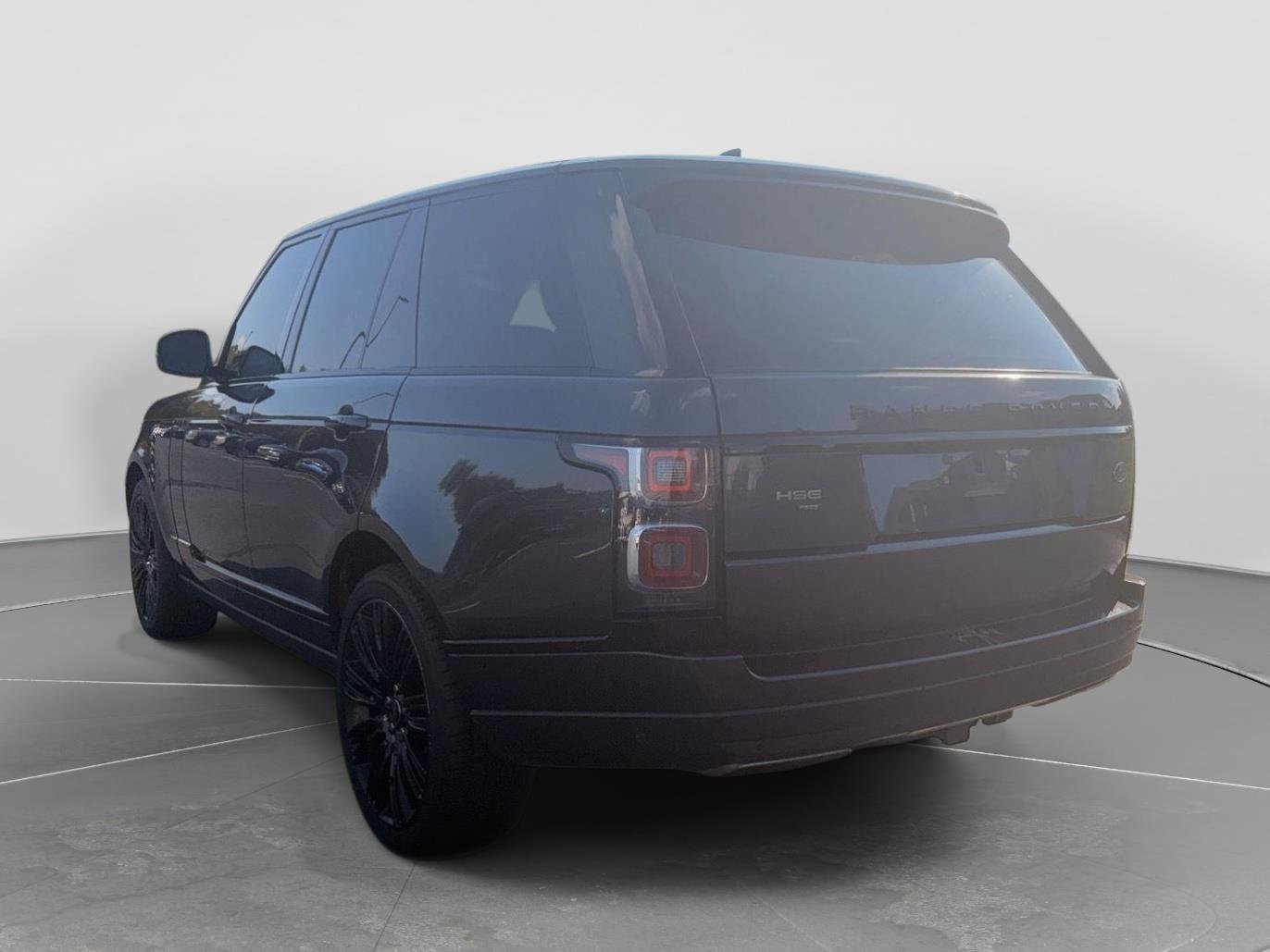 Used 2022 Land Rover Range Rover Westminster Edition AWD/4WD image 3
