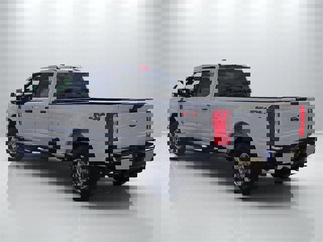 Certified 2024 Ford F350 XLT w/ FX4 Off-Road Package image 6