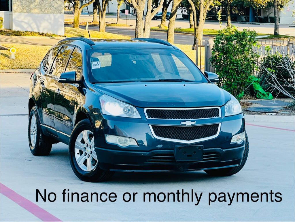 Used 2009 Chevrolet Traverse LT image 1