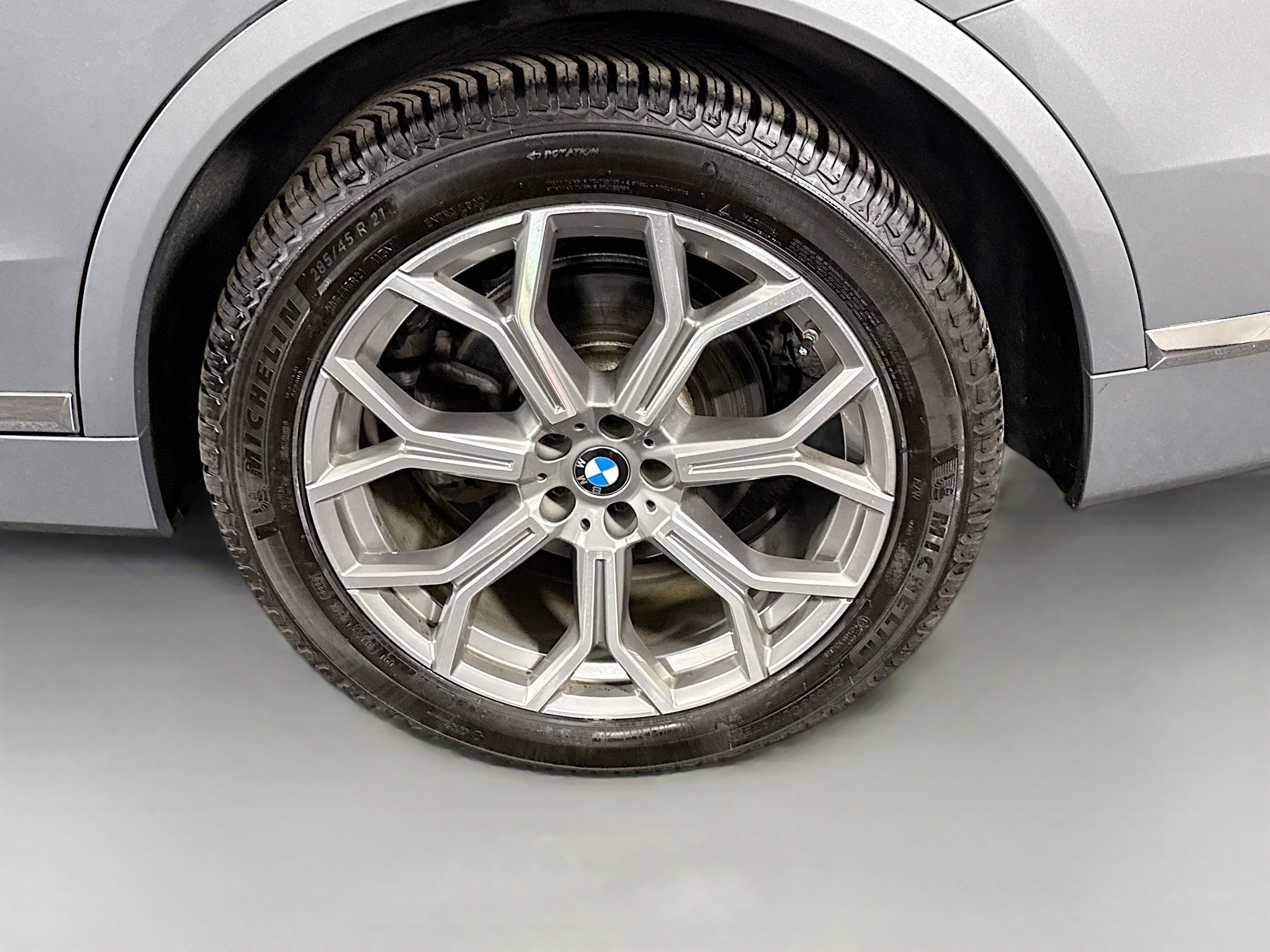 Used 2023 BMW X7 xDrive40i w/ Premium Package image 37