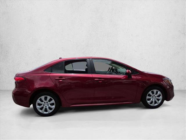 Used 2023 Toyota Corolla LE FWD image 4