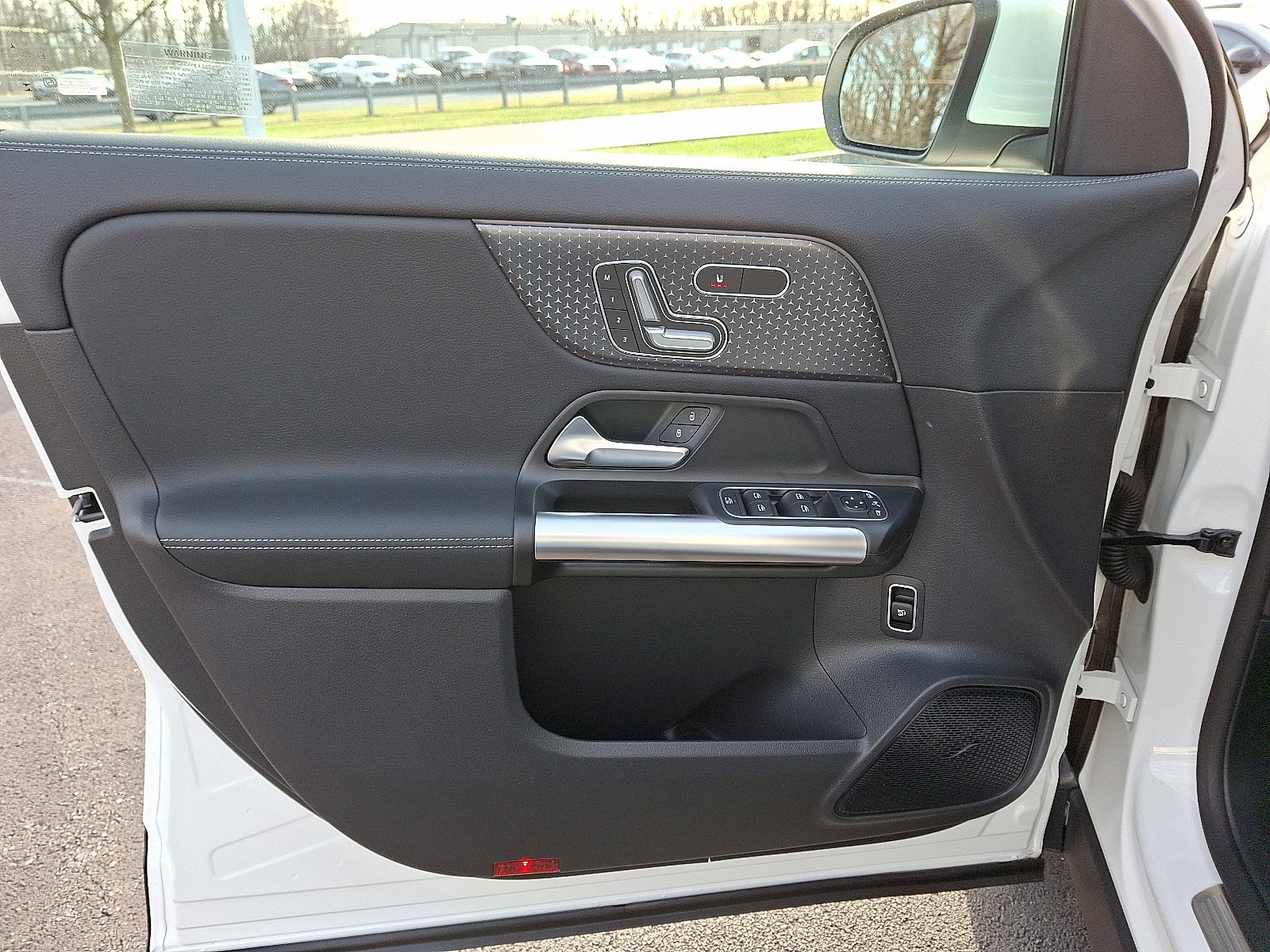 Used 2026 Mercedes-Benz GLA 250 4MATIC image 11