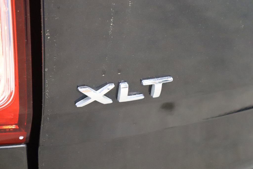 Used 2015 Ford Explorer XLT w/ Equipment Group 202B image 44