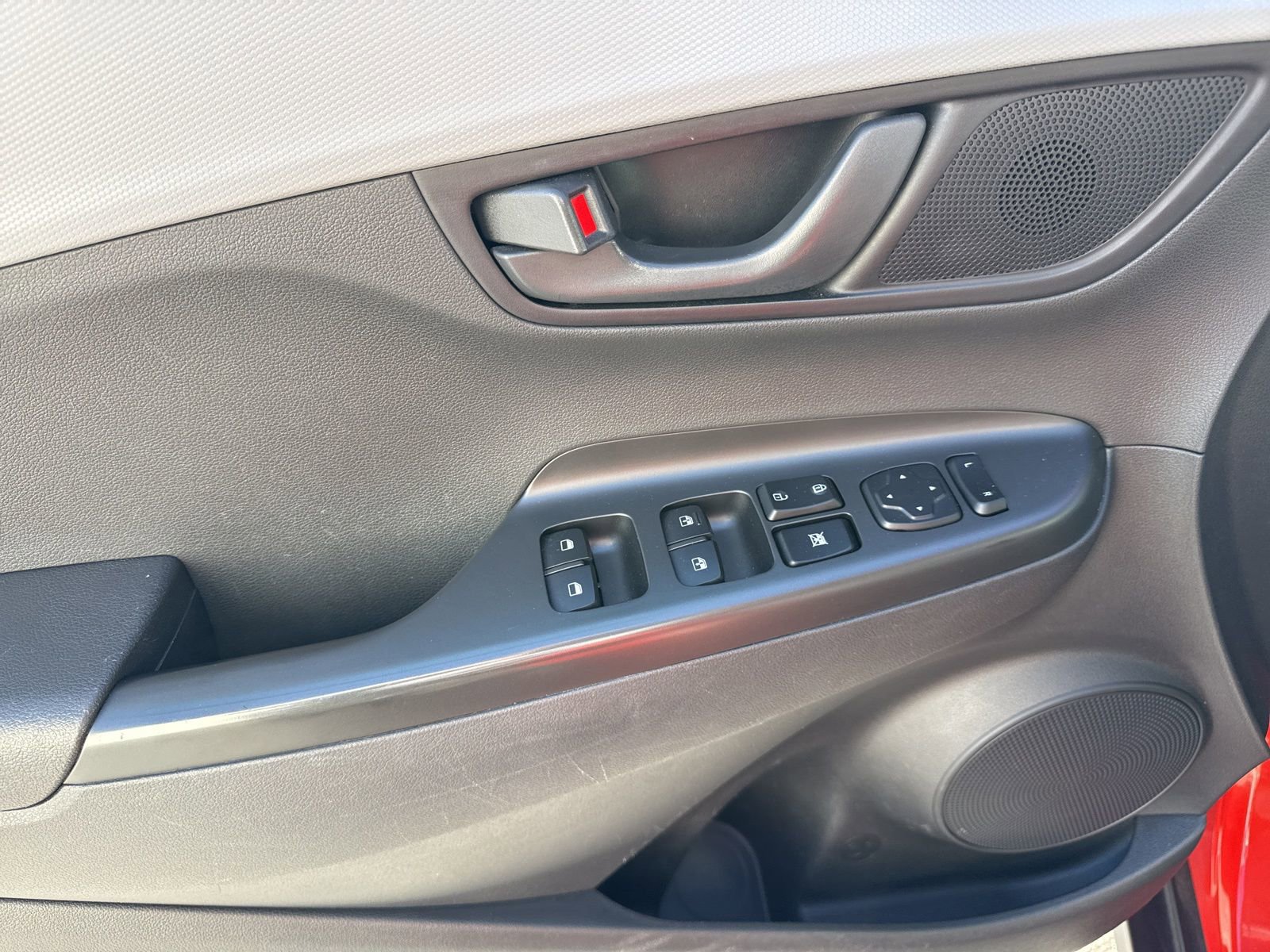 Used 2020 Hyundai Kona SEL FWD image 16