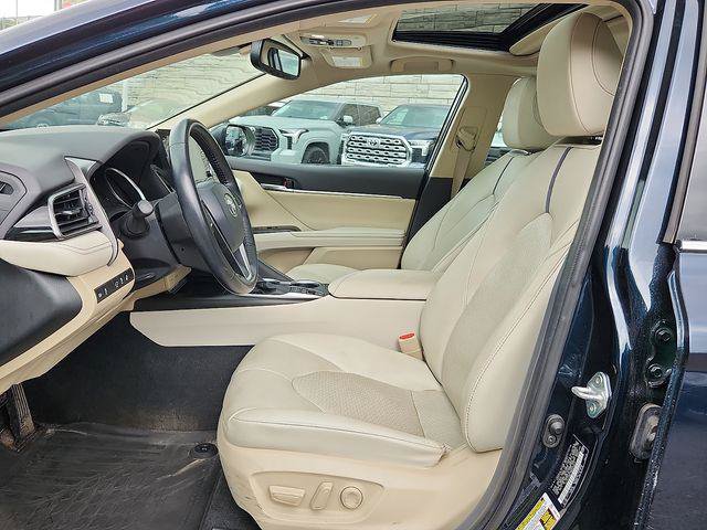 Certified 2021 Toyota Camry XLE w/ Cold Weather Package FWD image 14