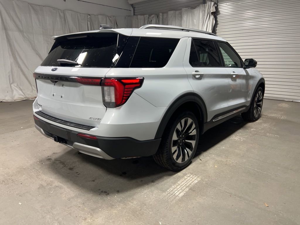 Used 2025 Ford Explorer Platinum w/ LUX Leather Package image 7