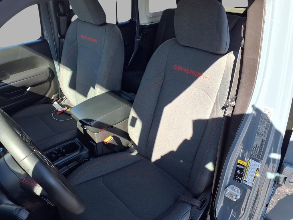 Certified 2024 Jeep Wrangler Unlimited Rubicon image 25