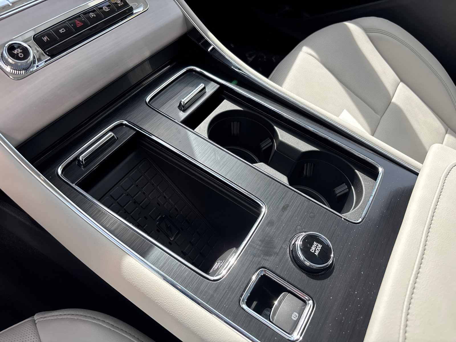 New 2027 Lincoln Aviator Reserve AWD/4WD image 22