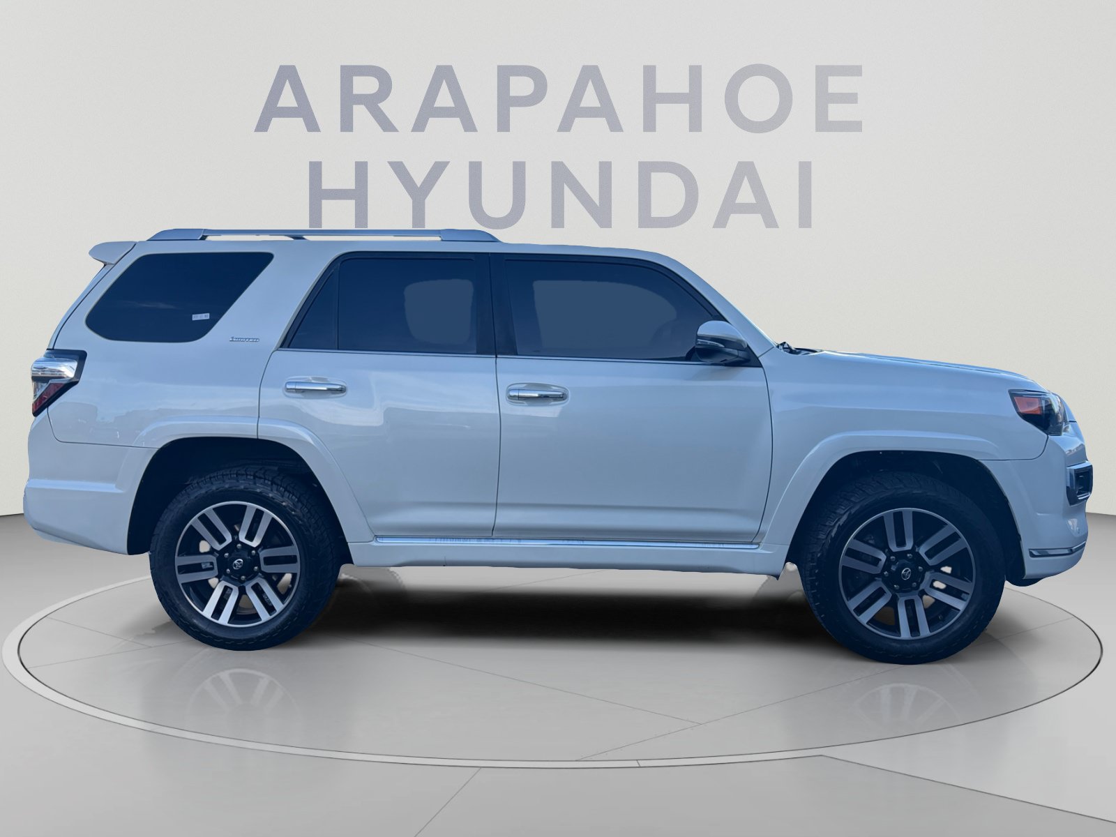 Used 2018 Toyota 4Runner Limited AWD/4WD image 6
