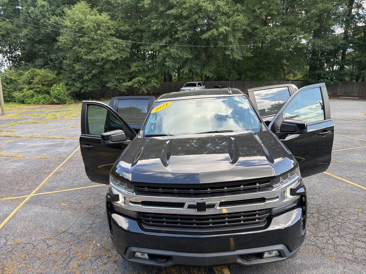 Used 2021 Chevrolet Silverado 1500 RST AWD/4WD image 30