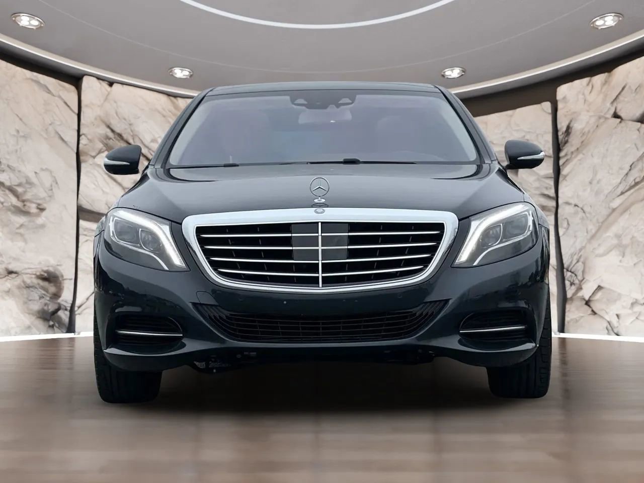 Used 2014 Mercedes-Benz S 550 Sedan image 2