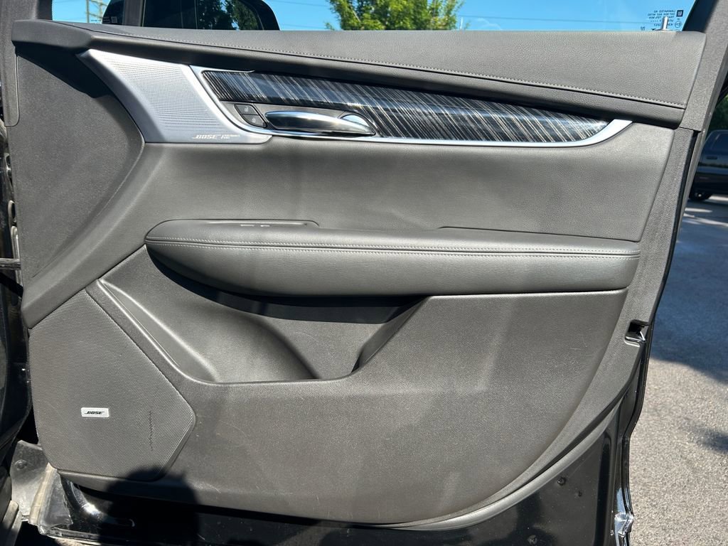 Used 2024 Cadillac XT6 Premium Luxury image 26